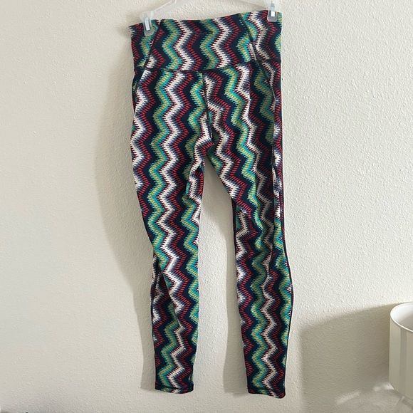 Patagonia funky striped leggings - Picture 2 of 6